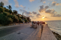 الطقس: أجواء حارة والتحذير من التعرض لأشعة الشمس